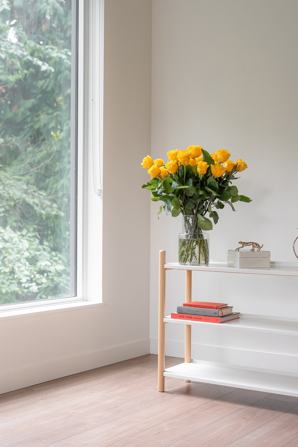 Rose Lighthouse – Yellow